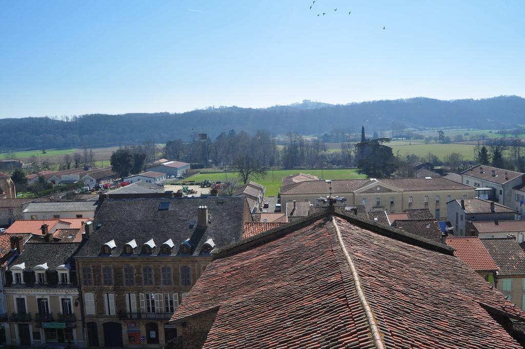 Hotel Le Loft Trie-sur-Baise Екстер'єр фото