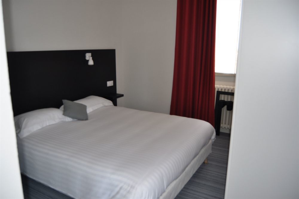 Hotel Le Loft Trie-sur-Baise Екстер'єр фото